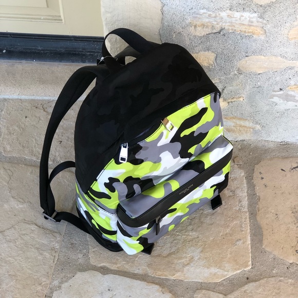 NWT men’s camo camouflage men’s backpack - Picture 3 of 4